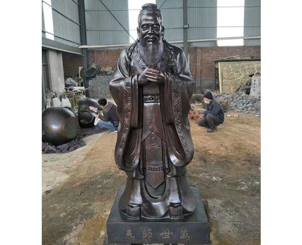 為什么學(xué)校要有校園不銹鋼雕塑呢？