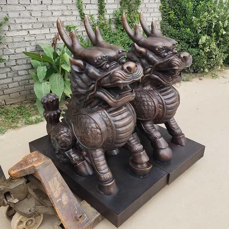 銅麒麟雕塑，銅麒麟擺件，鎮(zhèn)宅風(fēng)水麒麟