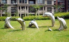 小區(qū)里的不銹鋼雕塑有什么作用？